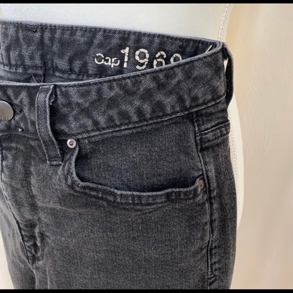 Vintage Faded Black High Rise Gap Jeans - Picture 2 of 5